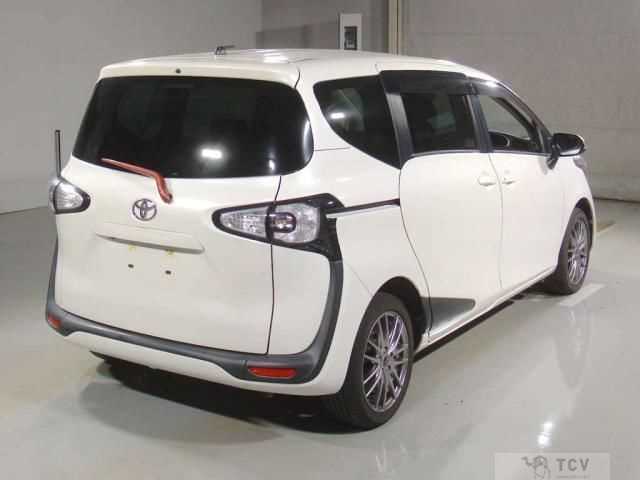 2015 Toyota Sienta