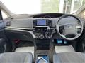 2013 Toyota Estima