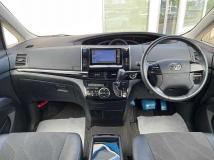 2013 Toyota Estima