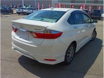 2015 Honda Grace