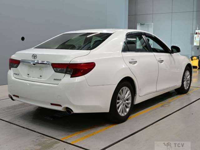 2015 Toyota Mark X