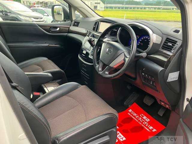 2012 Nissan Elgrand