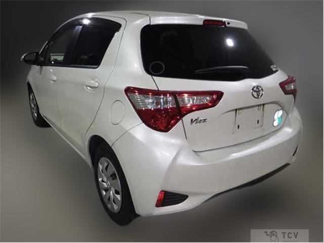 2017 Toyota Vitz