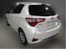 2017 Toyota Vitz