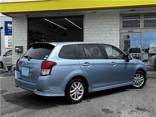 2013 Toyota Corolla Fielder