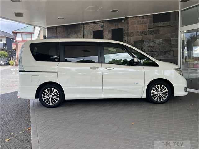 2014 Nissan Serena