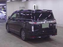 2017 Nissan Elgrand