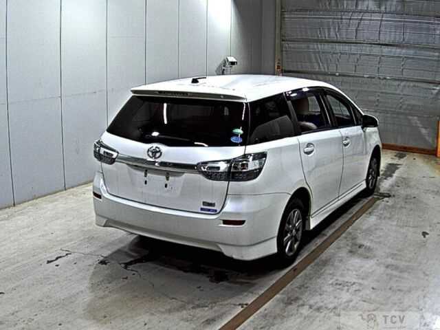2013 Toyota Wish