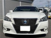 2013 Toyota Crown Hybrid