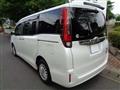 2015 Toyota Noah