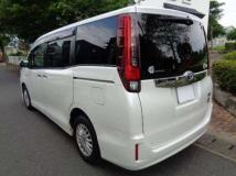 2015 Toyota Noah