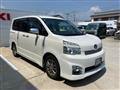 2012 Toyota Voxy