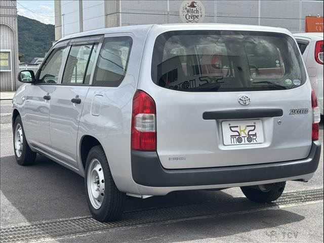 2016 Toyota Succeed Van