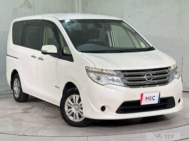 2015 Nissan Serena