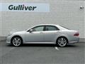 2010 Toyota Crown Hybrid