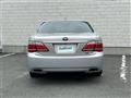 2010 Toyota Crown Hybrid
