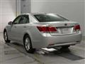 2013 Toyota Crown Hybrid