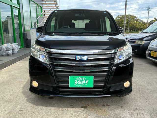 2014 Toyota Noah