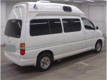2004 Toyota Grand Hiace
