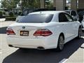 2011 Toyota Crown Hybrid