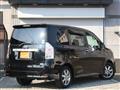 2010 Toyota Voxy