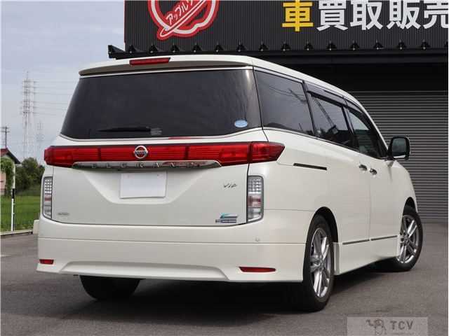 2012 Nissan Elgrand
