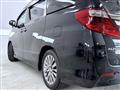 2013 Toyota Alphard