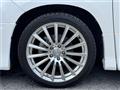 2012 Toyota Alphard