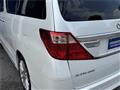 2012 Toyota Alphard
