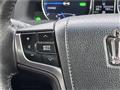 2014 Toyota Crown Hybrid