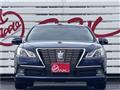 2014 Toyota Crown Hybrid