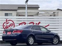 2014 Toyota Crown Hybrid