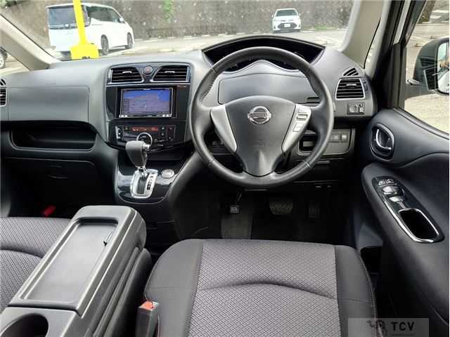2013 Nissan Serena