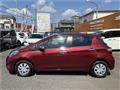 2017 Toyota Vitz