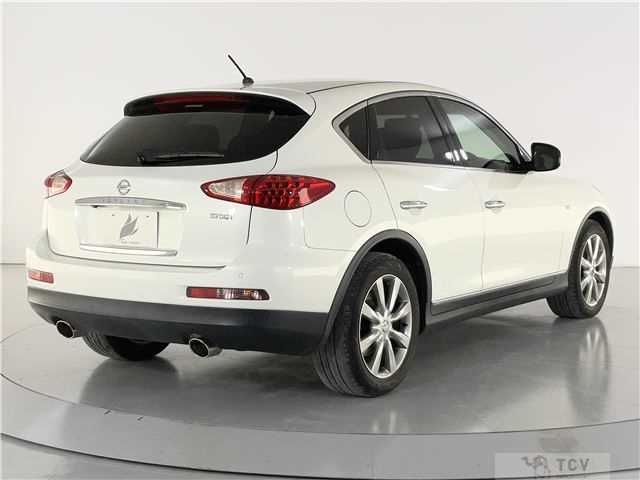 2013 Nissan SKYLINE CROSSOVER