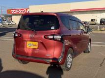 2015 Toyota Sienta