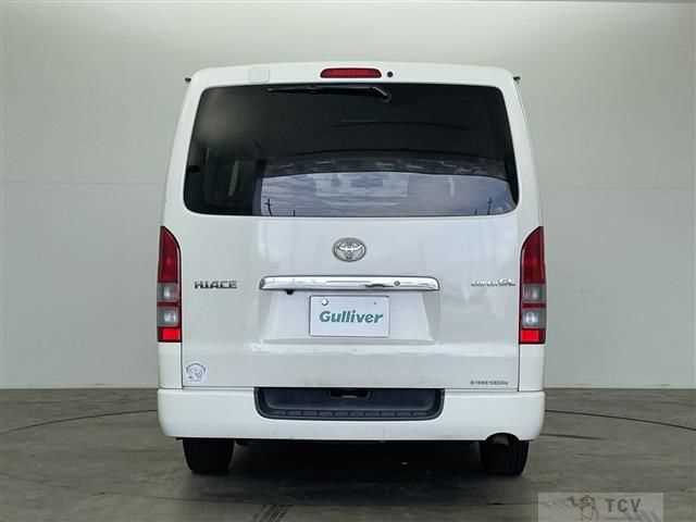 2009 Toyota Hiace Van