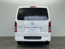 2009 Toyota Hiace Van
