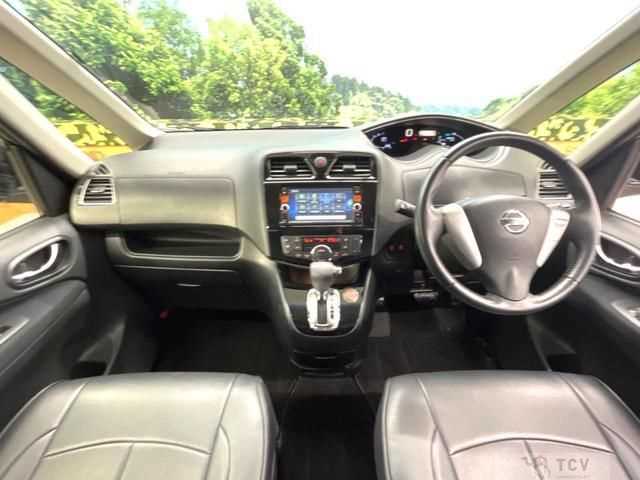 2015 Nissan Serena