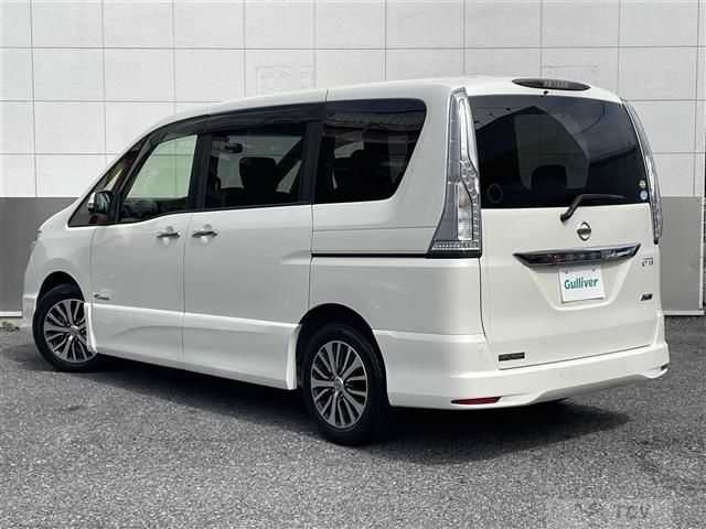 2015 Nissan Serena