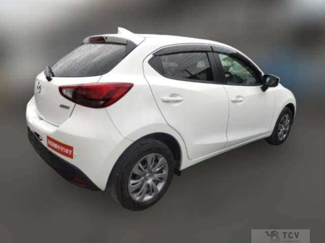 2019 Mazda Demio