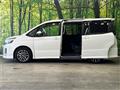 2014 Toyota Voxy