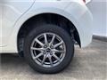 2017 Toyota Vitz