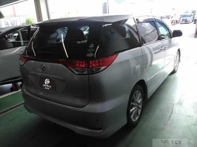 2011 Toyota Estima