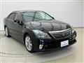 2010 Toyota Crown Hybrid