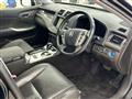 2010 Toyota Crown Hybrid