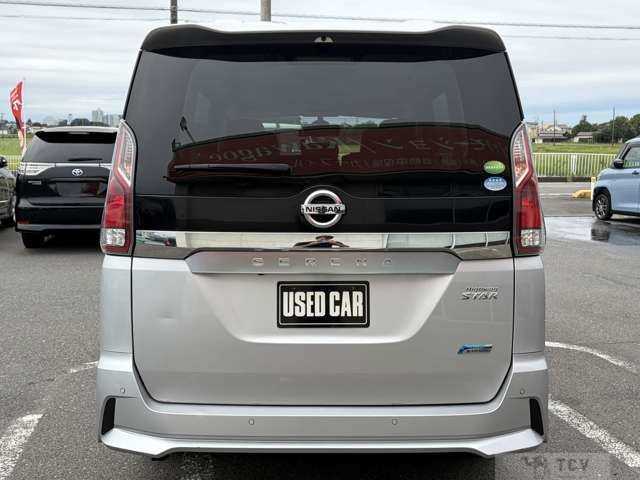 2017 Nissan Serena