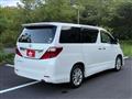 2011 Toyota Alphard