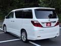 2011 Toyota Alphard