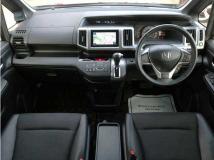 2012 Honda Step WGN
